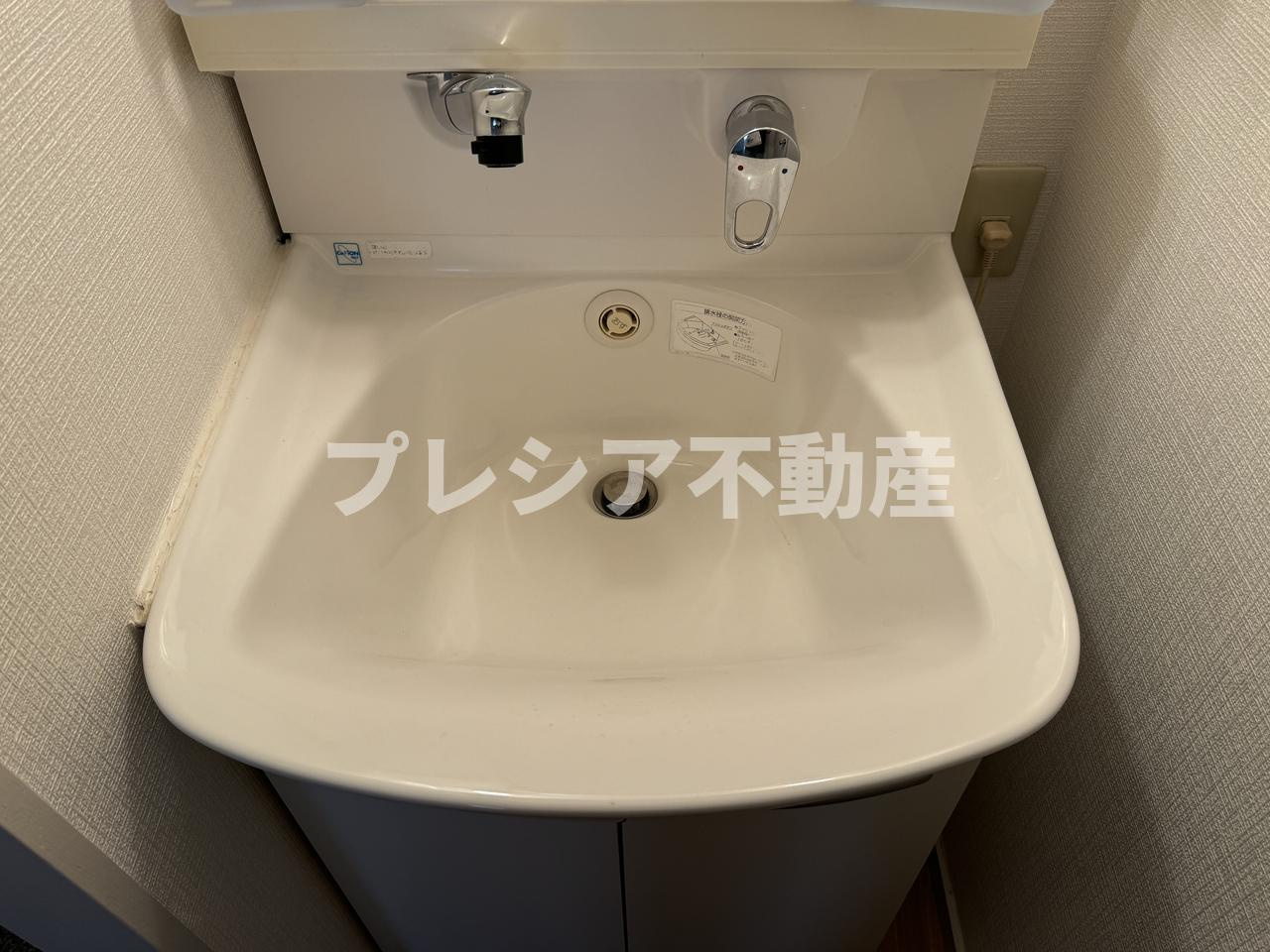 甲子園第2松並ハイツの洗面所