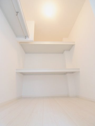 蘭　弐番館の収納