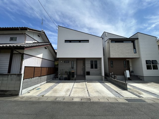 中古一戸建て　高崎市上中居町