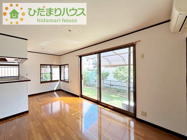 【居間・リビング】 | 龍ケ崎市松葉１丁目　中古戸建