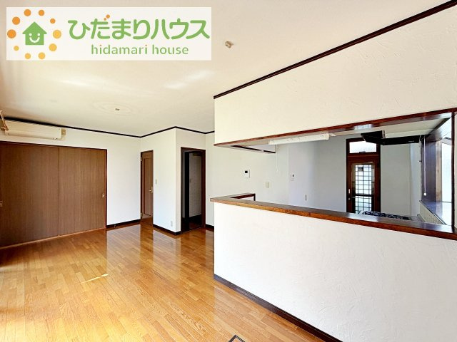 【居間・リビング】 | 龍ケ崎市松葉１丁目　中古戸建