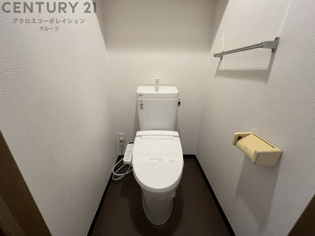 ウォシュレット付きのトイレです♪