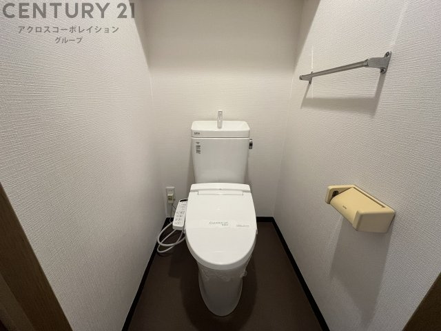 ウォシュレット付きのトイレです♪