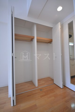 レジュールアッシュ梅田レジデンスの収納