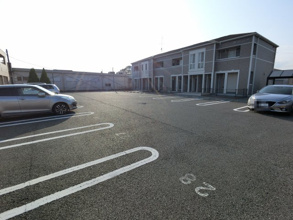 【駐車場】 | グランティスレーヴ