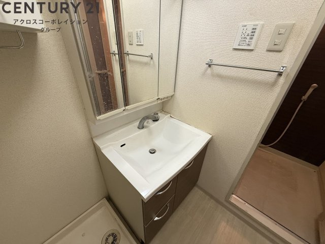 独立洗面化粧台付きでおすすめです！

