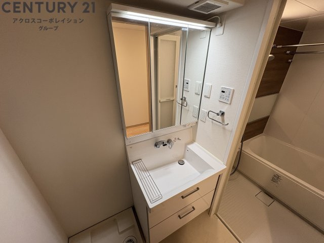独立洗面化粧台付き☆
