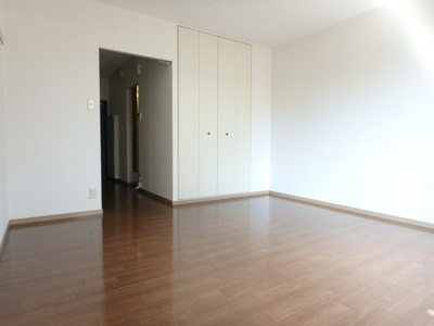 【洋室】 | アンダンテ妹尾D棟