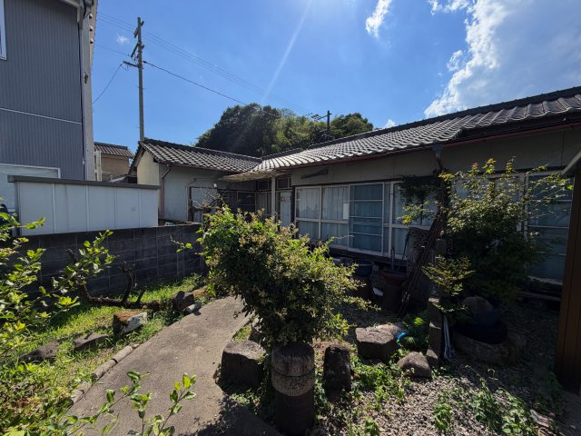 大宜売戸建ての庭