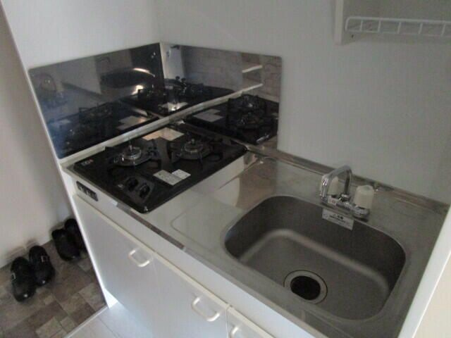 Ｈ－ＲＥＳＩＤＥＮＣＥのキッチン
