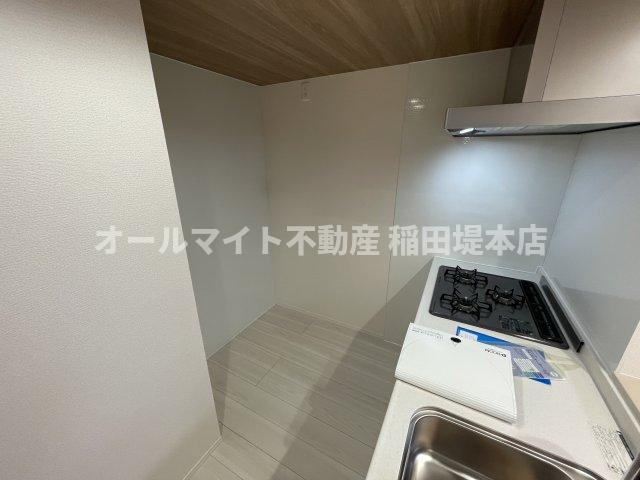 川崎市多摩区中野島５丁目のアパートのキッチン