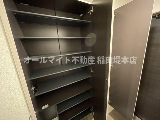川崎市多摩区中野島５丁目のアパートの収納