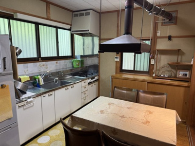 【キッチン】 | 小諸市八満藤塚中古別荘
