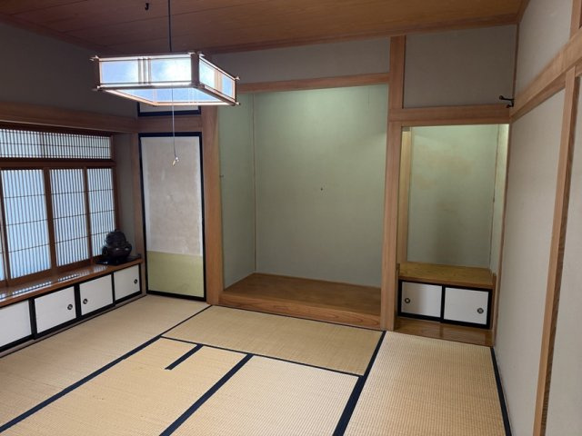 【和室】 | 小諸市八満藤塚中古別荘