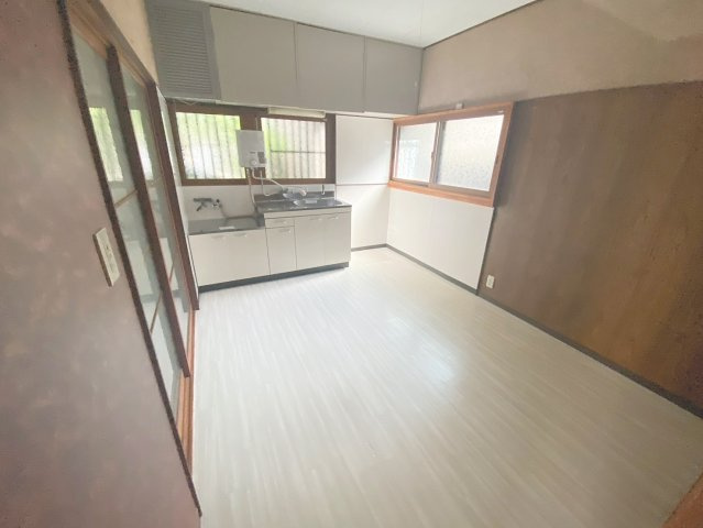 仁川うぐいす台戸建ての内装