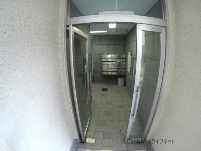 【エントランス】 | サンフラッツ新大阪本館