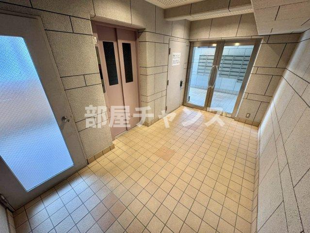 シャンポール大須のロビー