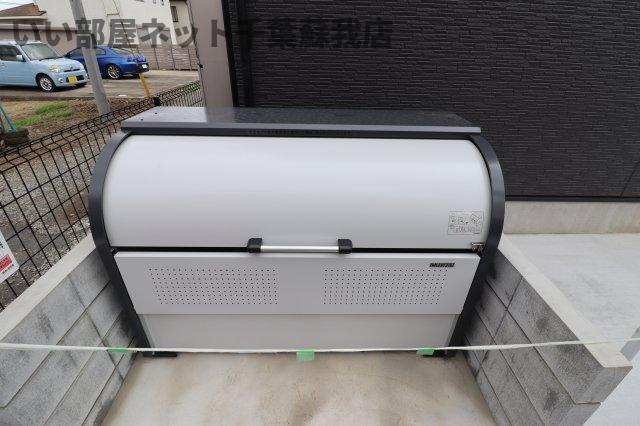 パセオグランデ誉田のその他共用部分|ゴミストッカー