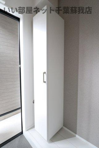 パセオグランデ誉田の玄関|シューズボックス