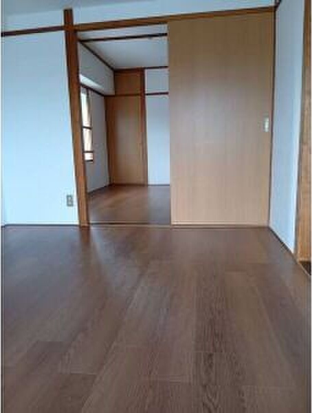 シャンポール幹Ⅱの収納