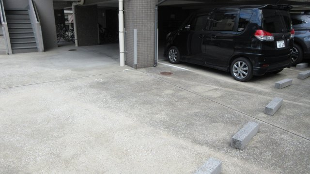 0962の駐車場
