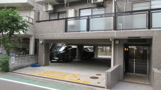 0962の駐車場