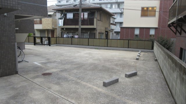 0962の駐車場