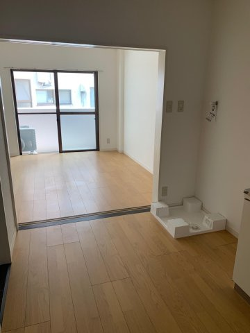 山一ビルNO.7の内装