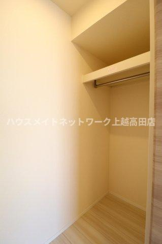 プレミアステイツ Ｋの収納|ウォークインクローゼット