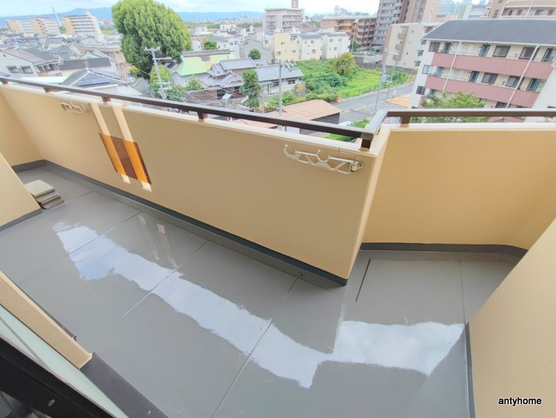 ダイアパレス淡路　仲介手数料無料のバルコニー