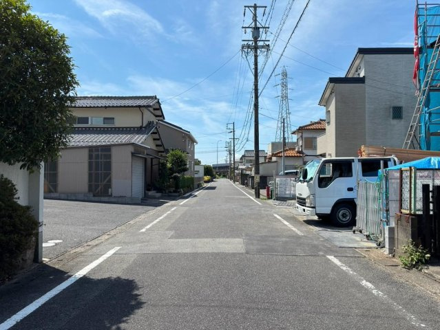 タマタウン　大垣市宝和町（大垣西小Ⅱ）　全2区画分譲の前面道路含む現地写真|「現地（2026年8月20日）撮影」　
■前面道路　
■ヤマダ不動産　株式会社リライフ