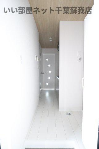 パセオグランデ誉田の玄関|収納もある玄関です