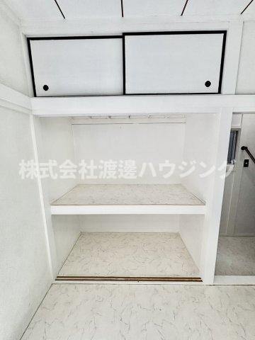 寝屋川萱島東2丁目一戸建の収納