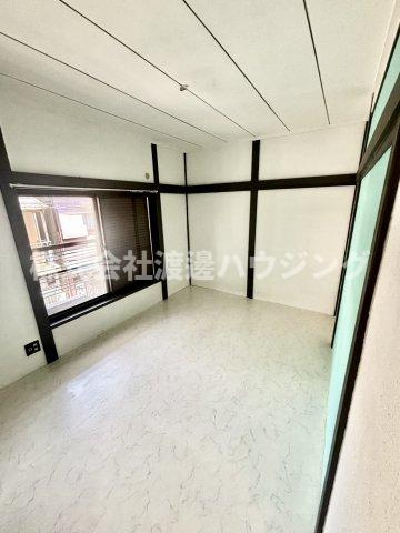 寝屋川萱島東2丁目一戸建の内装