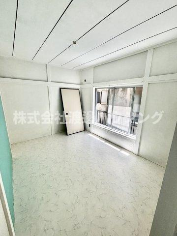 寝屋川萱島東2丁目一戸建の内装