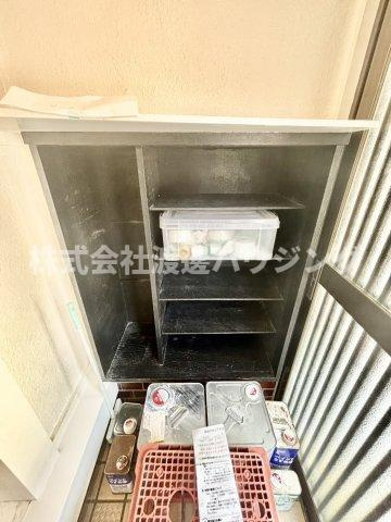 寝屋川萱島東2丁目一戸建の収納