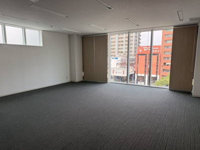 【内装】 | 浜田町事務所M