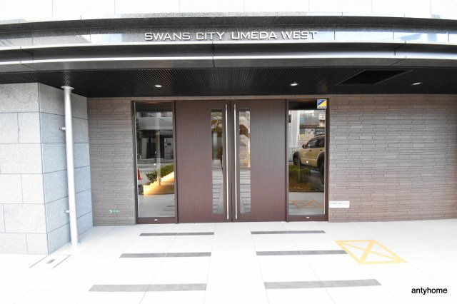 スワンズシティ梅田ウエスト　仲介手数料無料のエントランス