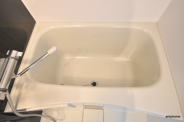 スワンズシティ梅田ウエスト　仲介手数料無料の浴室