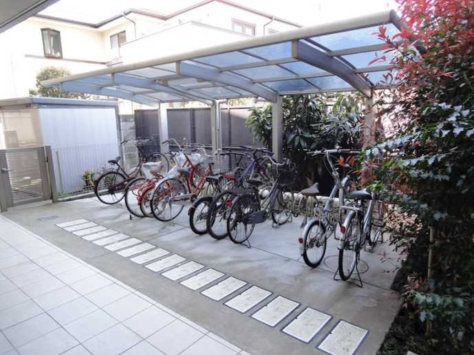 コンフォール三軒茶屋　駅近　女性限定　南東角部屋のその他共用部分