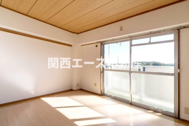 【寝室】 | ビレッジハウス津