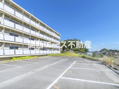 【駐車場】 | ビレッジハウス津