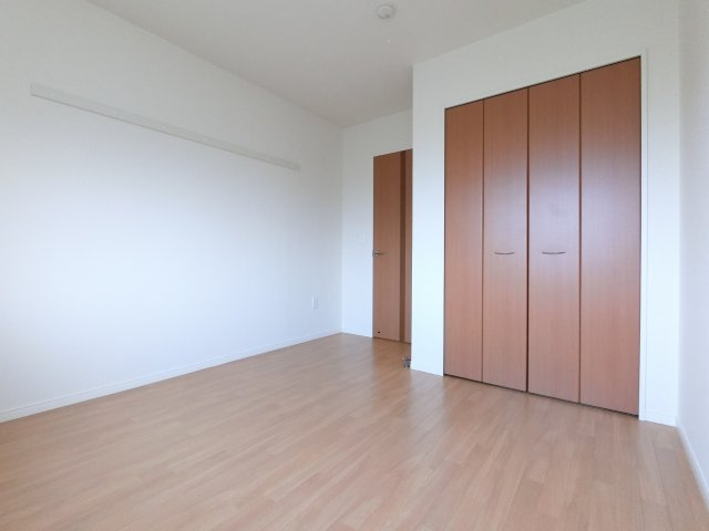 【寝室】