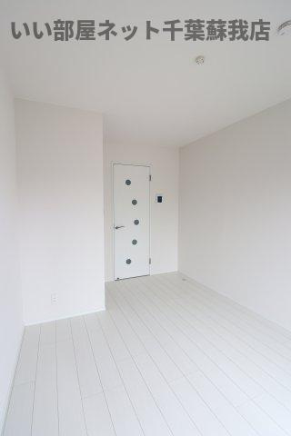 パセオグランデ誉田の洋室|使い勝手のいい洋室です