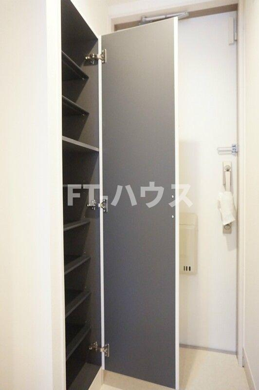 リブリ・レスポワールの収納