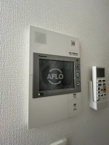 セレニテ難波ミラク参番館のセキュリティ|セレニテ難波ミラク参番館　モニター付きインターホン