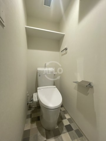 ファステート難波ヴィラントのトイレ|ファステート難波ヴィラント　温水洗浄便座