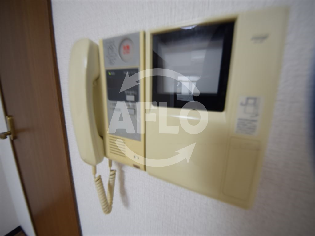 U-ro難波南のセキュリティ|U-ro大国町　モニター付きインターホン