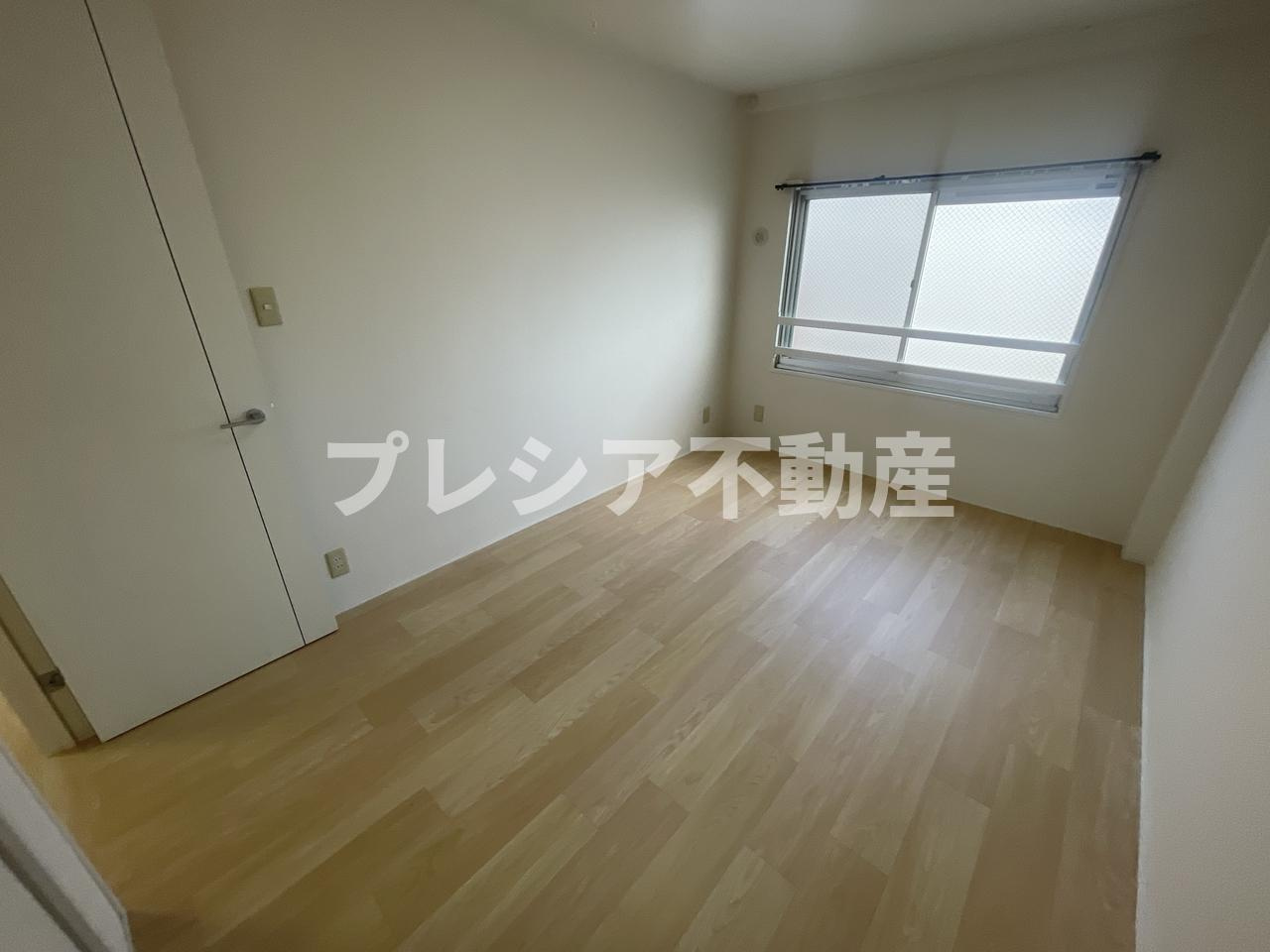 甲子園フラットの子供部屋