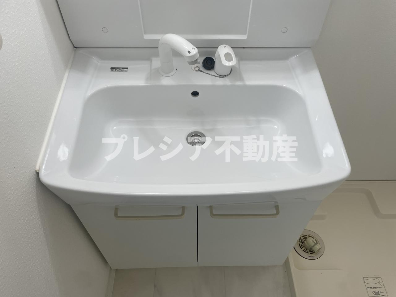 甲子園フラットの洗面所